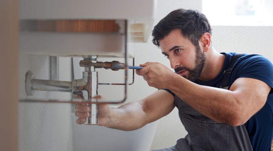 Professional emergency plumbing in Weleetka, OK